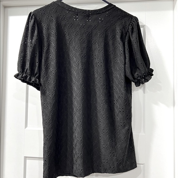 Women’s black top - Picture 2 of 3